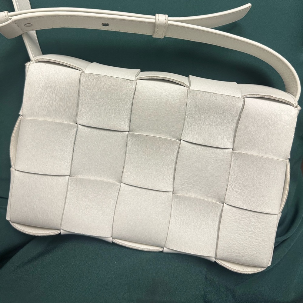 Bottega Veneta Messenger Bag